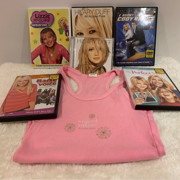 Hillary Duff Collection - Picture 2 of 16